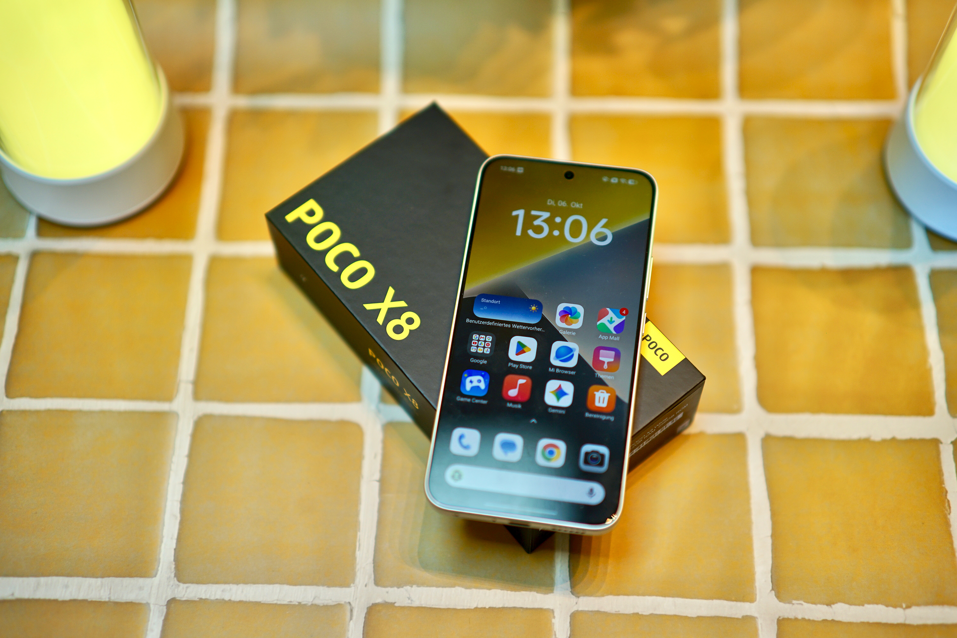Xiaomi Poco X8 真机外观与背部模组实拍