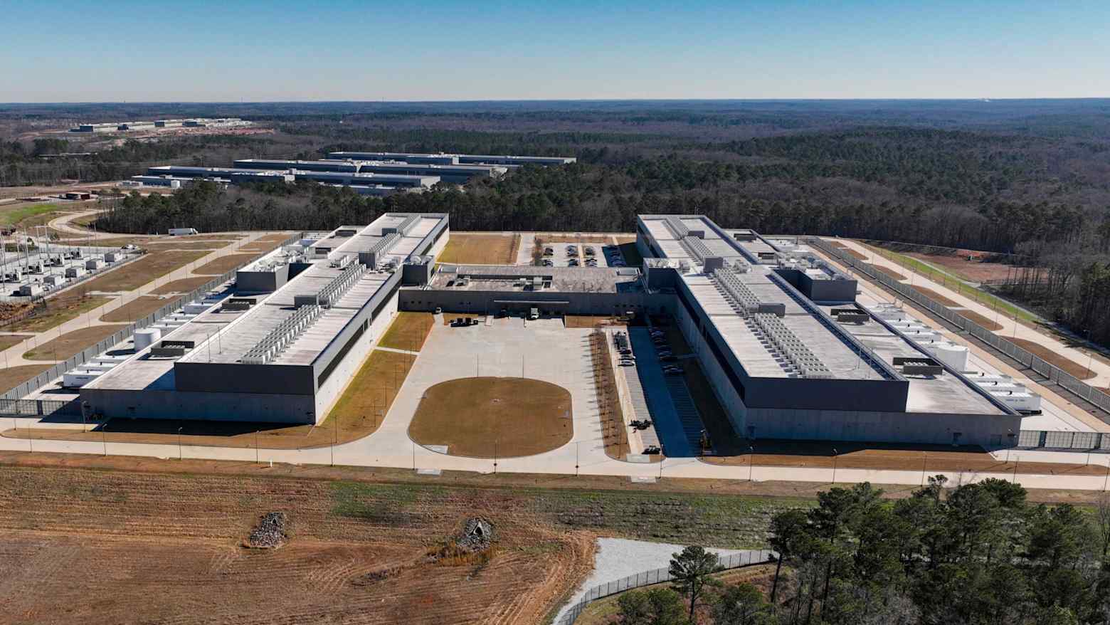 Meta data center en Georgia, con enormes edificios en construcción