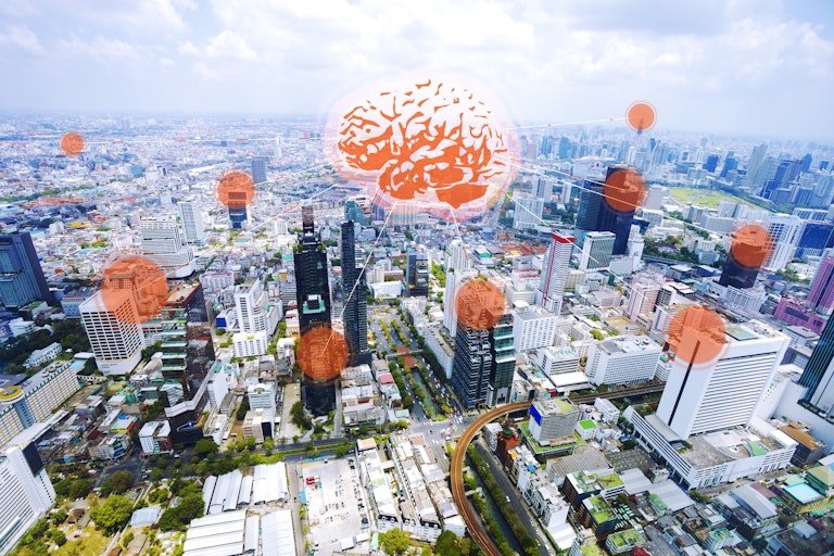 Un cerebro flotando sobre una cuadrícula urbana con líneas dirigidas a puntos de referencia