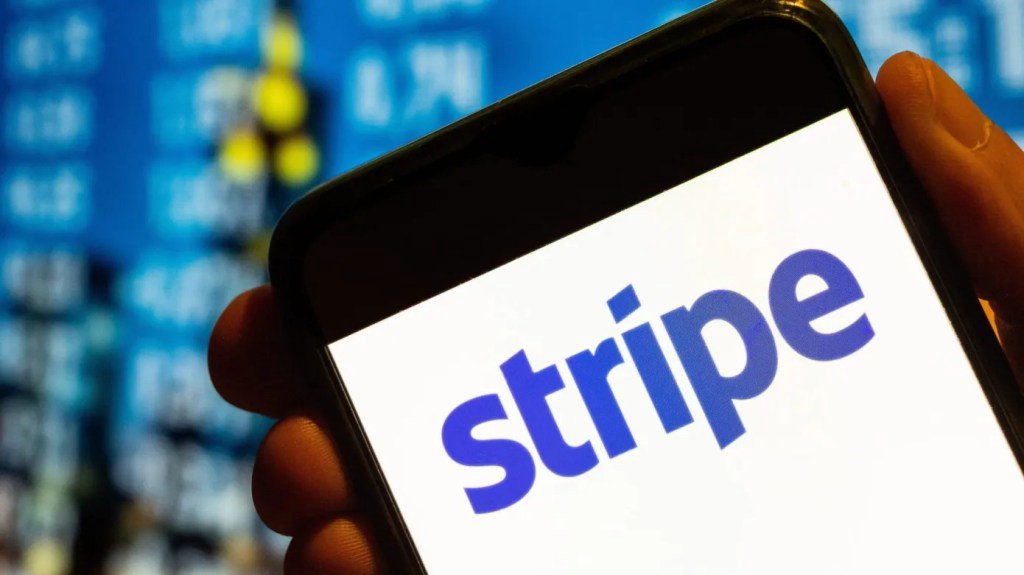Stripe 收购 OpenRouter 示意图