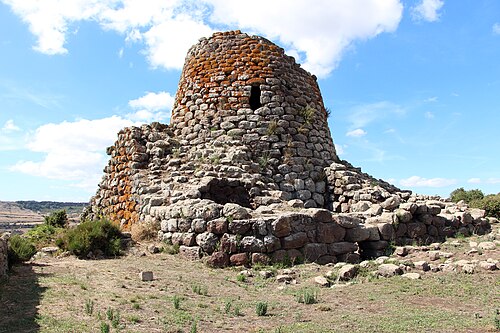 撒丁岛 Macomer 的 Nuraghe Santa Barbara